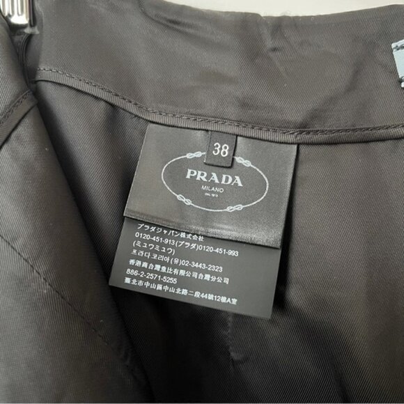 Prada Milano, Women's Wool Blend Tweed Pencil Skirt - Black/White. Size:38. NWT. - Picture 8 of 16